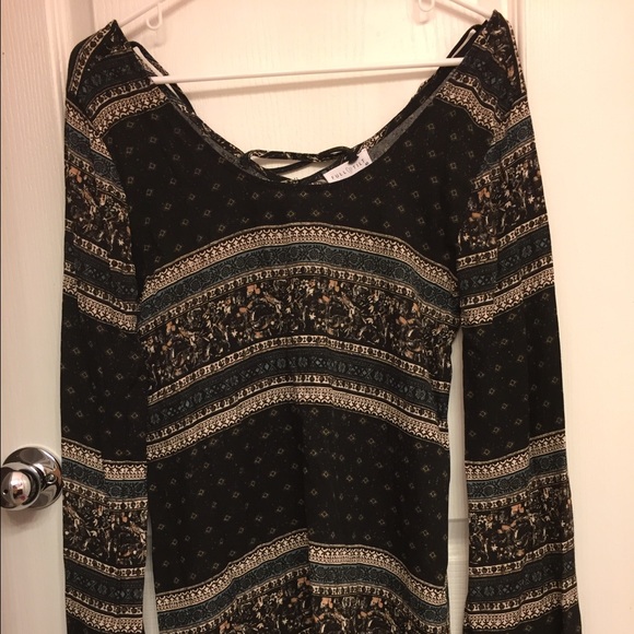long sleeve patterned dress
