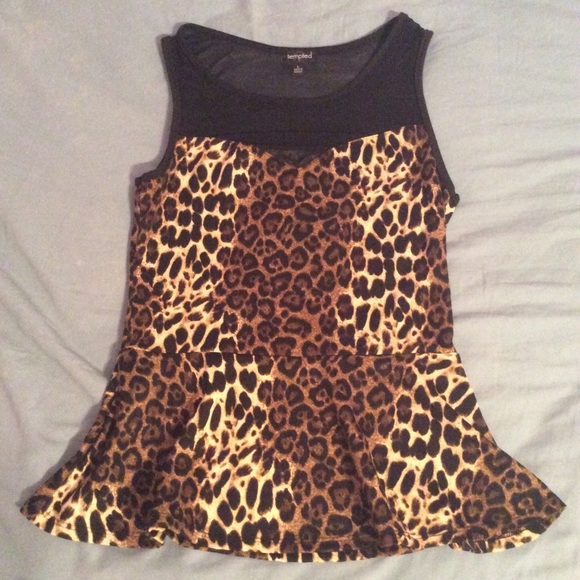 Fit and Flare Leopard Print Top, SZ Medium - Picture 2 of 4