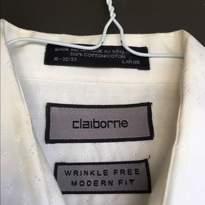 Claiborne Men's Dress Shirt Modern Fit like new!