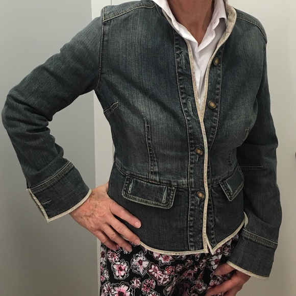 GAP Jackets & Blazers - GAP cool collarless denim jacket 🌟