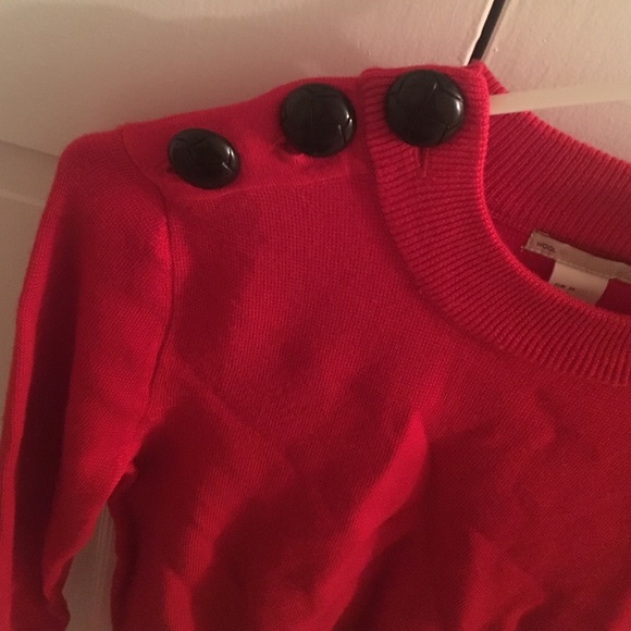 Red sweater - Picture 2 of 3