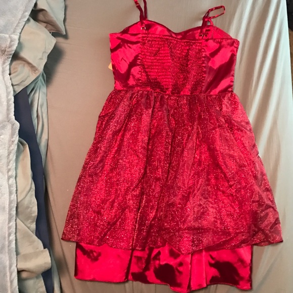 BNWT Sparkly Red Dress - Picture 2 of 3