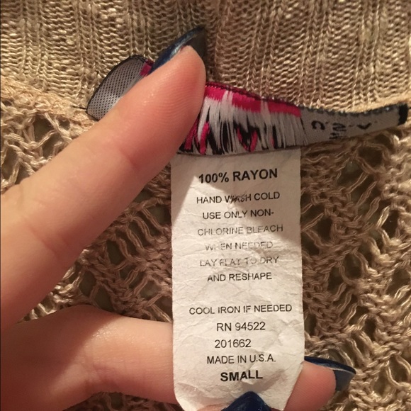 Super soft cardigan/shall - Picture 4 of 4