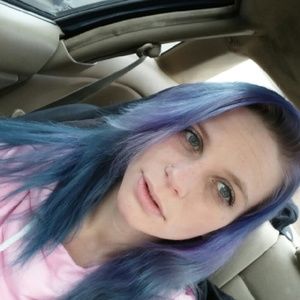 Meet your Posher, Kaitlyn