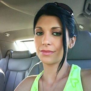 Meet your Posher, Rae