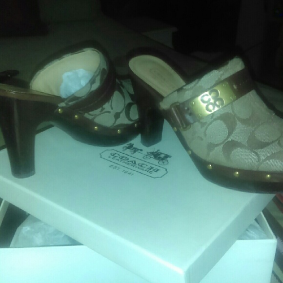 Coach clogs - Picture 1 of 1
