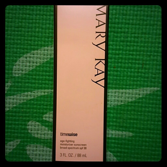 Age-fighting Moisturizer Sunscreen