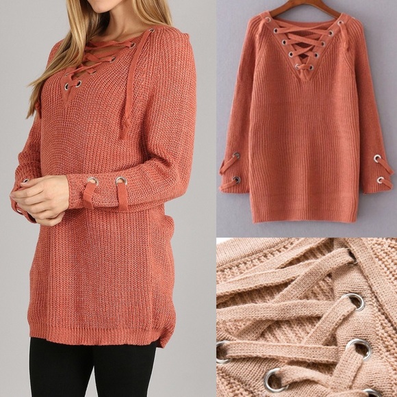 ❌SOLD❌ Lace Up Knit Sweater Tunic Grommet Acrylic - Picture 4 of 7