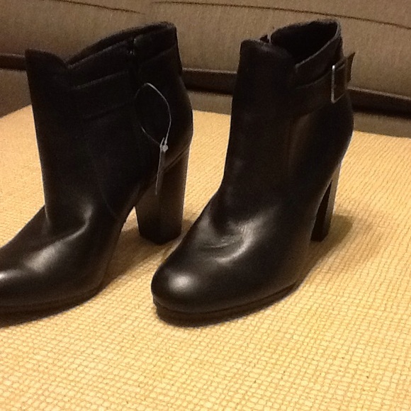Ankle boots