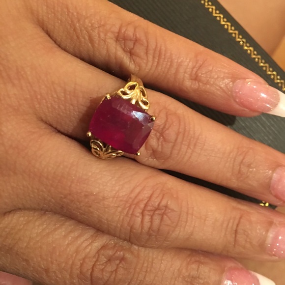 Ruby Ring Gold