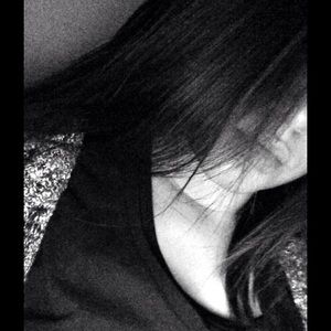 Meet your Posher, Phoebe