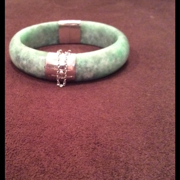 Authentic Jade and silver bracelet - Picture 1 of 3