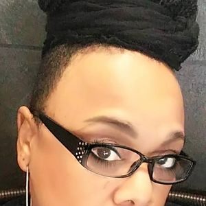 Meet your Posher, Christa