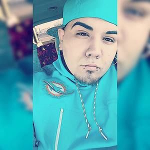 Meet your Posher, Dominicio