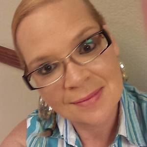 Meet your Posher, Annette