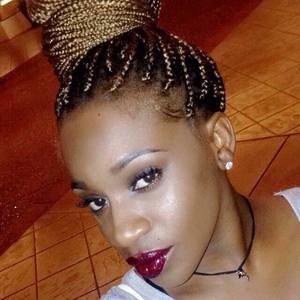 Meet your Posher, Samorah