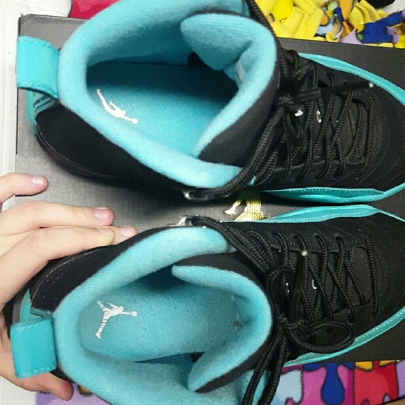 Jordan retro 12s Hyper Jade!!!!!! - Picture 2 of 6