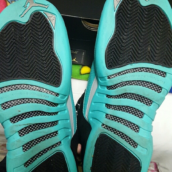 Jordan retro 12s Hyper Jade!!!!!! - Picture 4 of 6