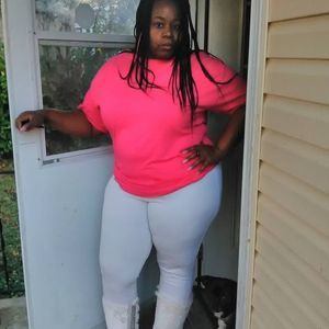 Meet your Posher, Latonya