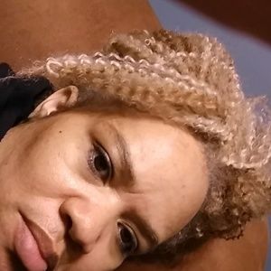 Meet your Posher, Tracey