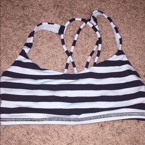 Lululemon sports bra