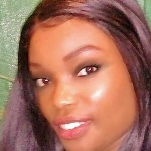 Meet your Posher, Evane