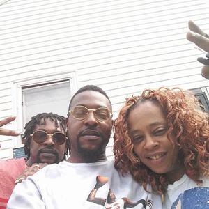 Meet your Posher, Monique