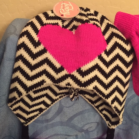 ๐HP๐ Toby & Me Girl's Hat & Gloves Set - Picture 2 of 4