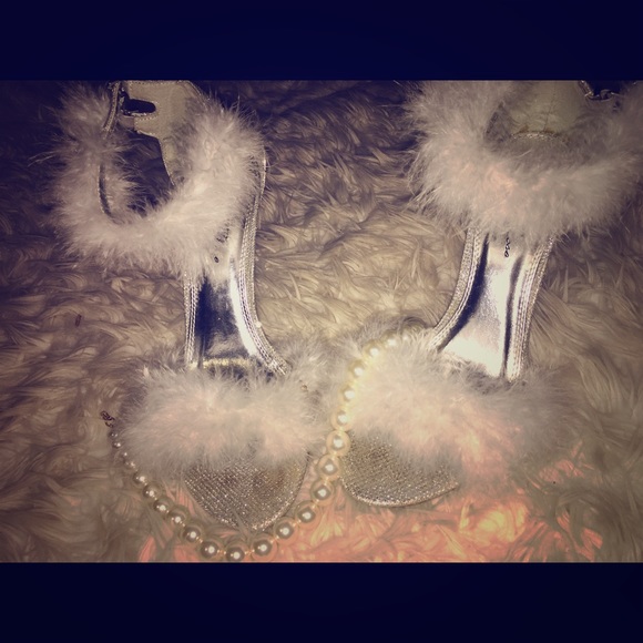 Fur Heels