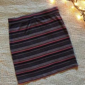 2/$10 Free People knit skirt