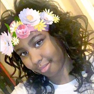 Meet your Posher, Alexus
