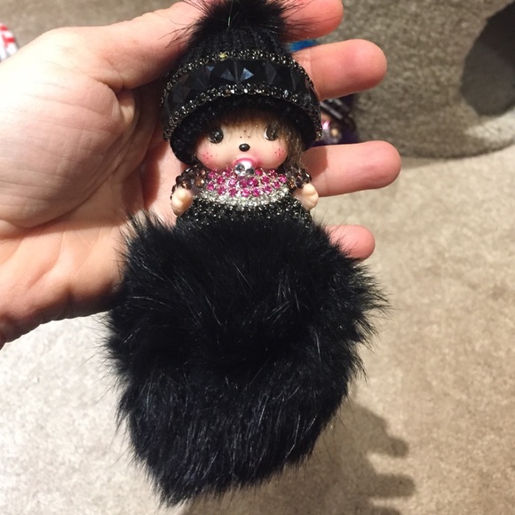 ⭐️NOW AVAILABLE ⭐️💙Monchichi Pom Keychains💙 - Picture 4 of 4