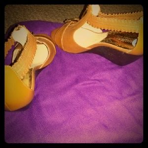 Open toe Michael Kors Wedge heel's size 6 1/2