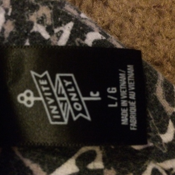 Invite only patterned leggings - Picture 3 of 4