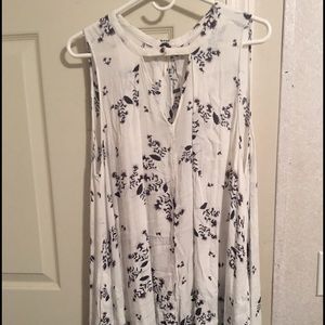 Buckle Free People Swing Top