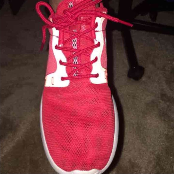 Nike Roshe Run - Picture 2 of 4