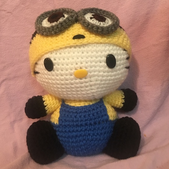 Hello kitty amigurumi