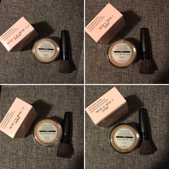 Mary Kay Mineral Powder Foundation - Picture 3 of 4