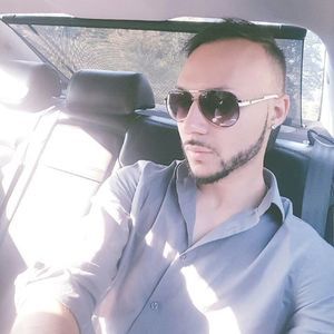 Meet your Posher, Ty