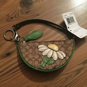 ISO OF THIS COACH COIN PURSE