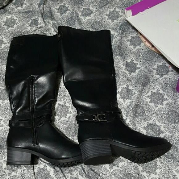 NIB black high boots
