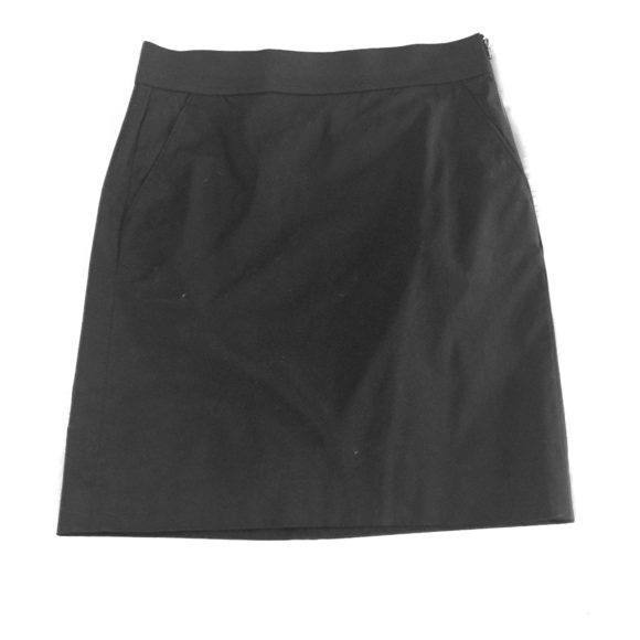 Black stretch pencil skirt