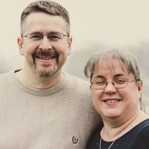 Meet your Posher, Lenora