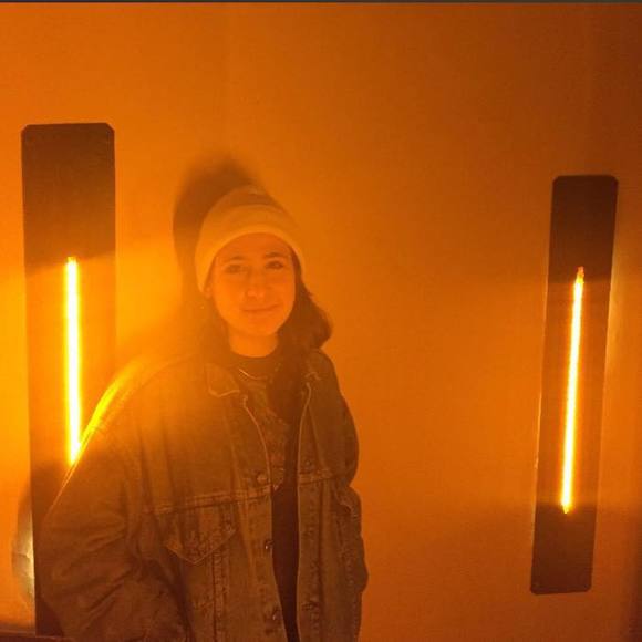 Meet your Posher, Jemma - Picture 1 of 1