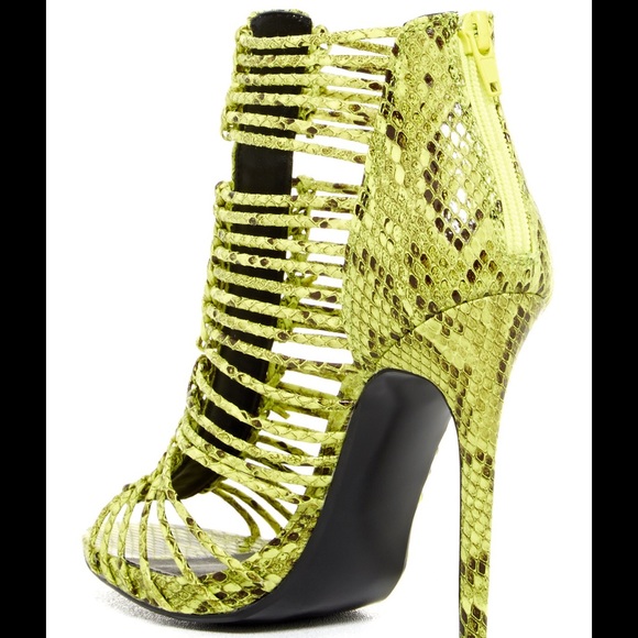 Steve Madden Margo Stiletto Sandal - neon yellow - Picture 3 of 3
