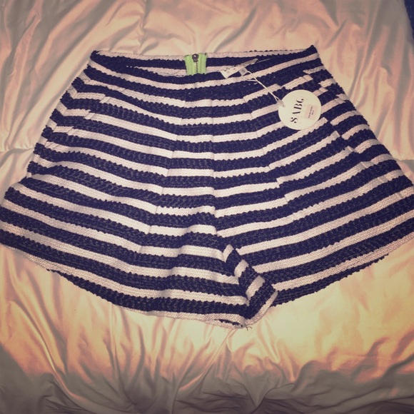 Cute sabo skirt shorts!! - Picture 1 of 2
