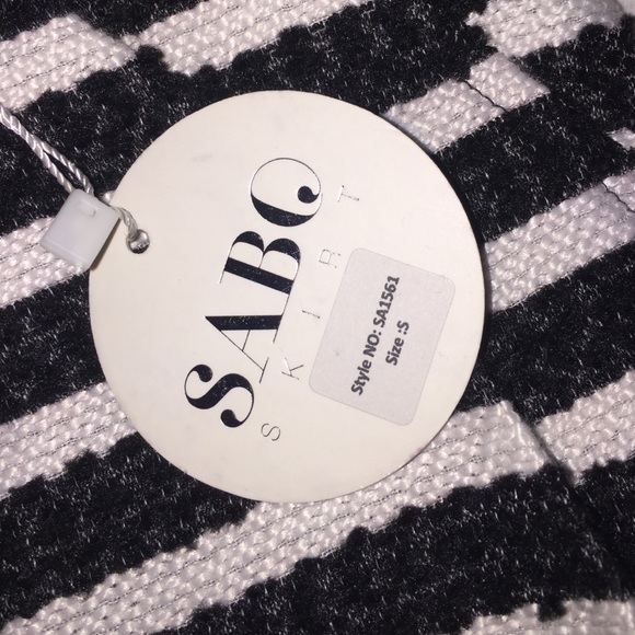 Cute sabo skirt shorts!! - Picture 2 of 2