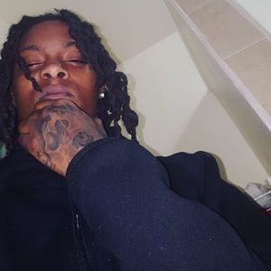 Meet your Posher, Qua