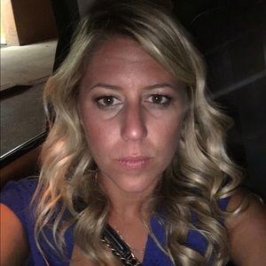 Meet your Posher, Meredith