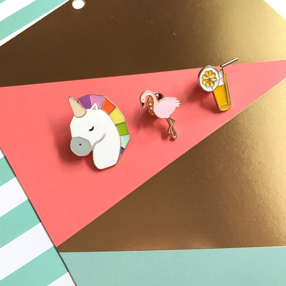 Cute lapel pins 🦄🦄🦄